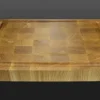 Hackblock mit Saftrinne