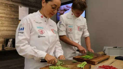 Kiritsuke mit Präzisionsschleifgerät