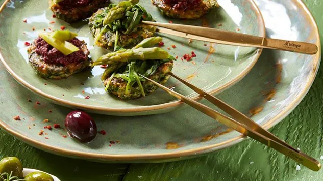 Präzisionspinzette goldfarben