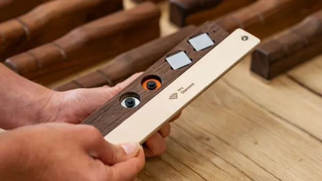 Präzisionsschleifgerät mit Diamantleder