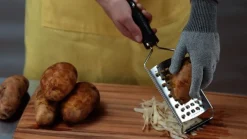 Schutzhandschuh