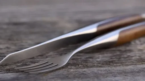 Schweizer Steakbesteck Walnuss