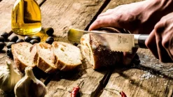 Shun White Brotmesser